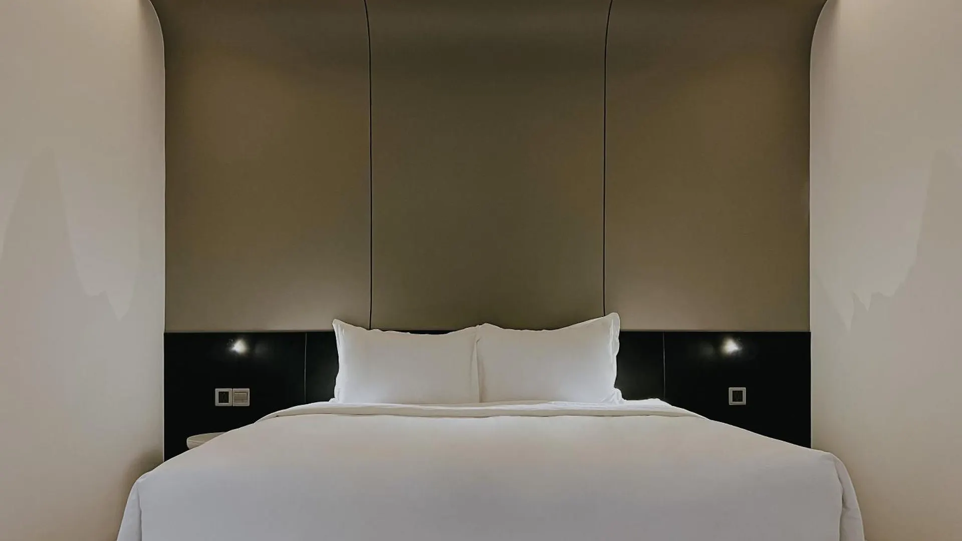 The Concept Hotel Hcmc- District 1 Πόλη Χο Τσι Μινχ