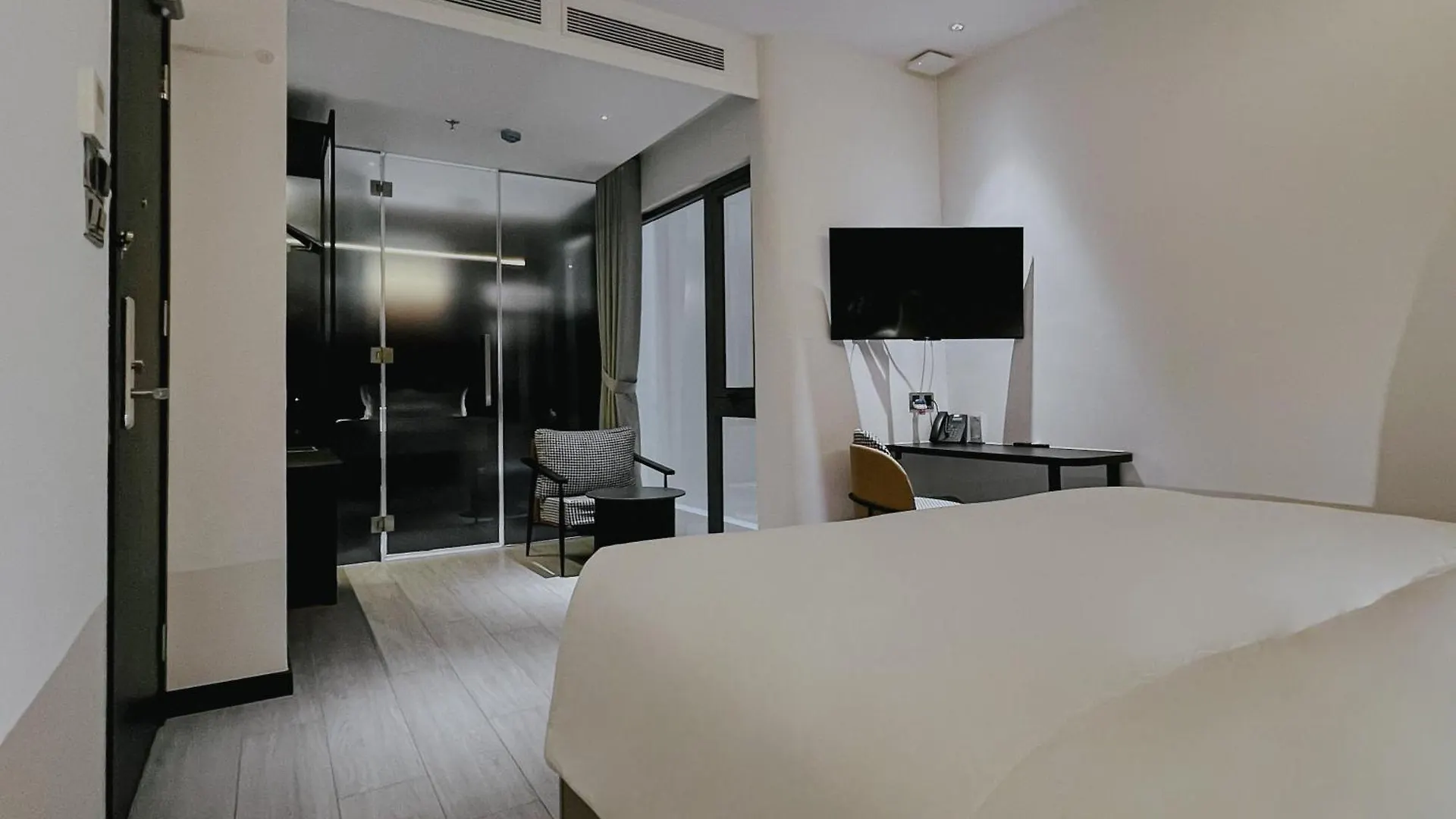 The Concept Hotel Hcmc- District 1 Πόλη Χο Τσι Μινχ